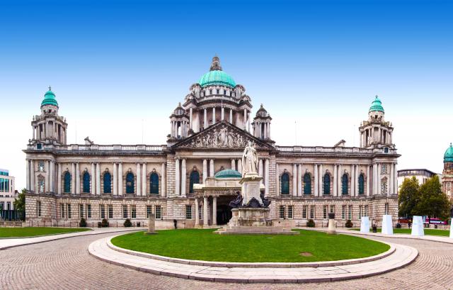 Belfast City Hall © Krzysztof Nahlik / iStock / Getty Images