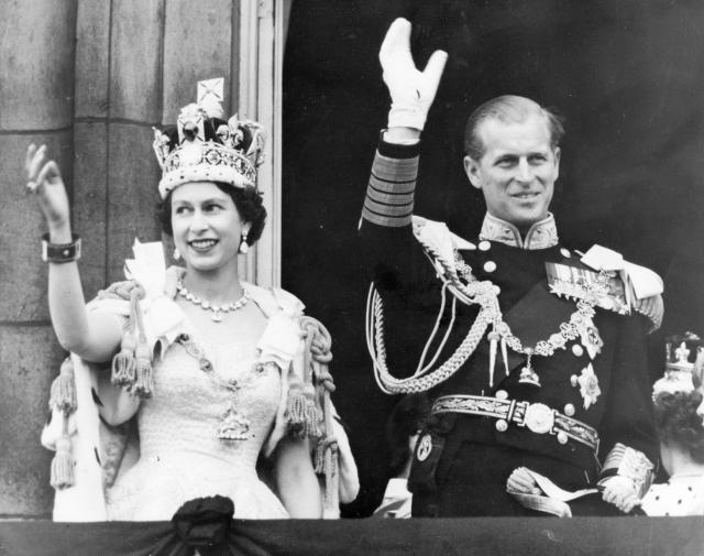 Queen Elizabeth II and Prince Philip after her coronation | © Keystone Press / Alamy Stock Photo