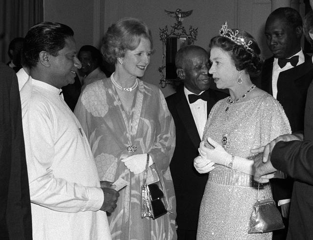 Queen Elizabeth and Margaret Thatcher in Zambia on an official visit August 1979 | © Trinity Mirror / Mirrorpix / Alamy Stock Photo